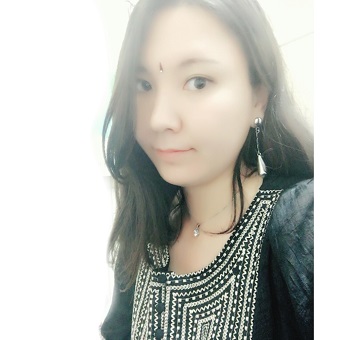 真理子さん